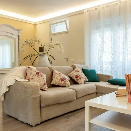 La Camelia Bianca Roma