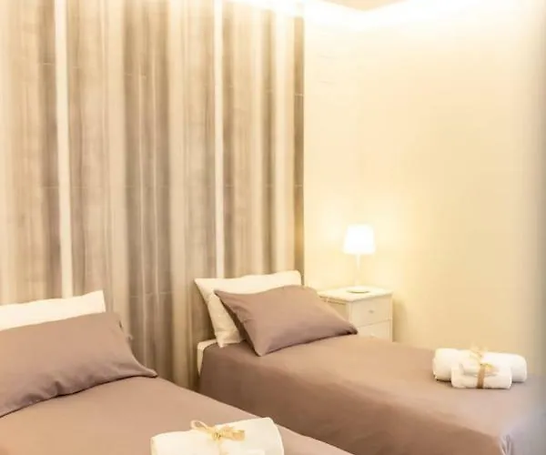 Villa La Camelia Bianca *